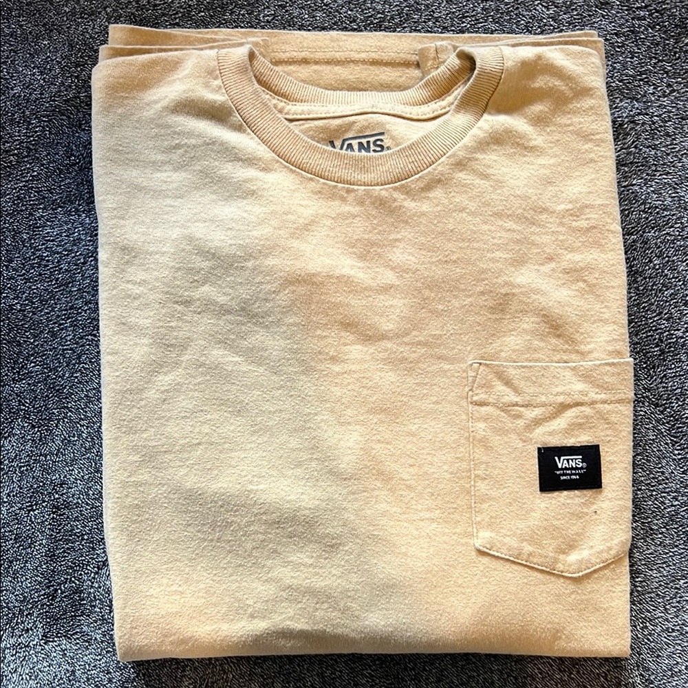 Vans Long Sleeve Pocket Tee in Light Tan